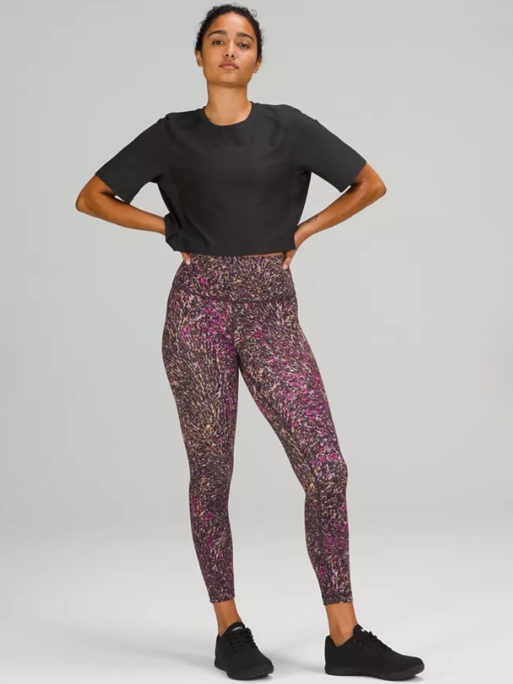 lululemon athletica Cropped Boxy Tee in Black